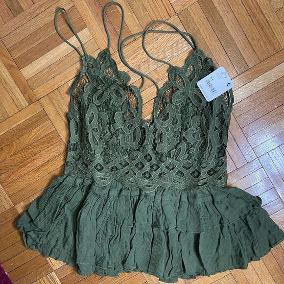 Free People Adella Cami Top In Olive Sparrow Size Medium NWT - Picture 5 of 11